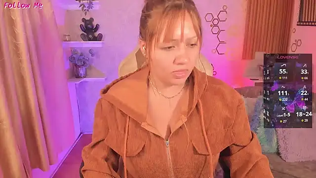 Snapshot of EvelynVega0 chatting on 06-01-26, 06:35 EvelynVega0 online show from 06-01-26, 06:35