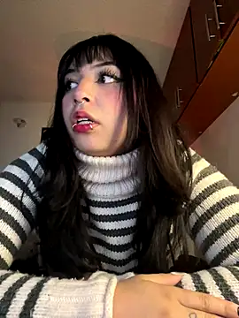 Hinatamoon  online show from 12-23-25, 06:02