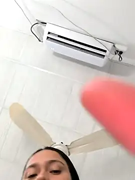 Nadia hasbun online show from 10-24-25, 10:42