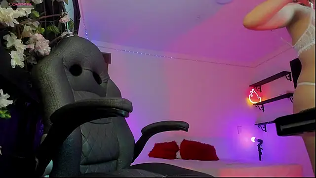 Kora Red69 online show from 11-14-25, 01:48