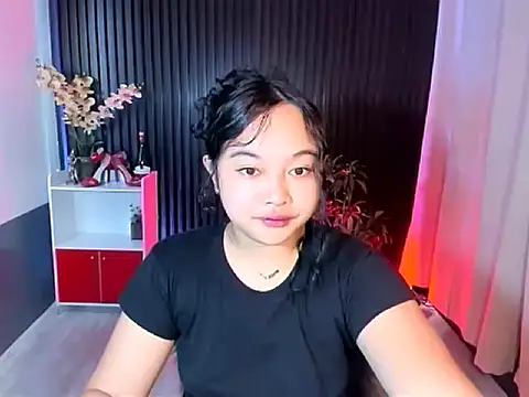 UrFavouriteCravings online show from 11-11-25, 12:27