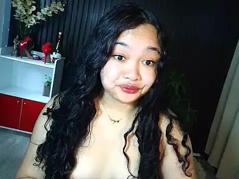 UrFavouriteCravings online show from 11-25-25, 01:28