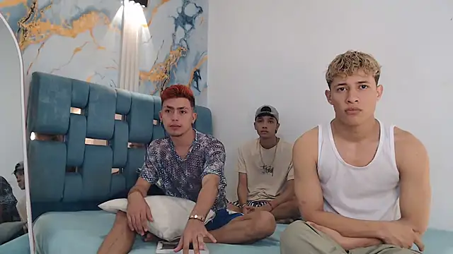 VERY HOT GUYS online show from 02-03-26, 01:16