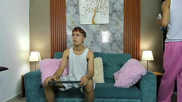 VERY HOT GUYS online show from 02-16-26, 01:21