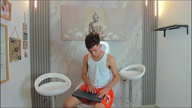 VERY HOT GUYS online show from 01-17-26, 01:15