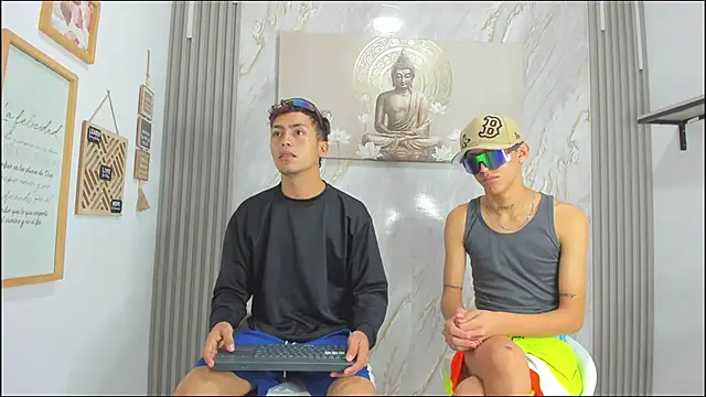 VERY HOT GUYS online show from 01-10-26, 01:28