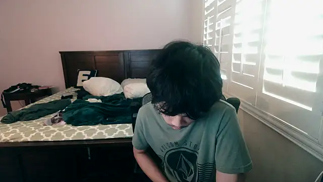 youngasianboy2007 online show from 04-20-26, 05:14