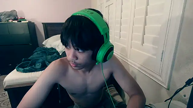 youngasianboy2007 online show from 10-10-25, 04:57