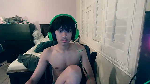 youngasianboy2007 online show from 10-14-25, 01:50