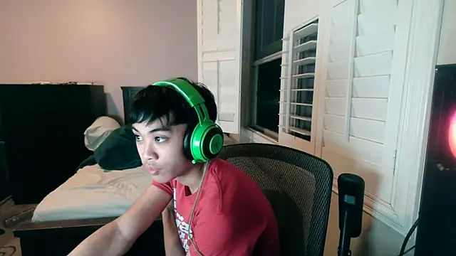 youngasianboy2007 online show from 02-08-26, 08:34