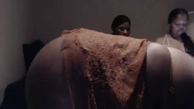 PIXIEBITCHXXX26 online show from 04-11-26, 06:00