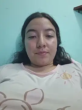 Snapshot of annyaparis chatting on 11-07-25, 03:33 annyaparis online show from 11-07-25, 03:33