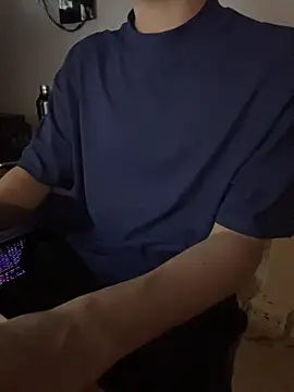 LiamMyst online show from 10-28-25, 05:39