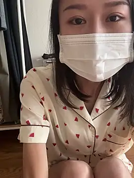 Snapshot of mia2_jp chatting on 10-04-25, 04:14 mia2 jp online show from 10-04-25, 04:14