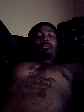 Snapshot of Kadsanova chatting on 10-26-25, 02:12 Kadsanova online show from 10-26-25, 02:12