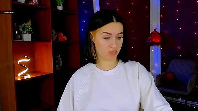 Snapshot of vivy_star1 chatting on 02-22-26, 07:37 vivy star1 online show from 02-22-26, 07:37