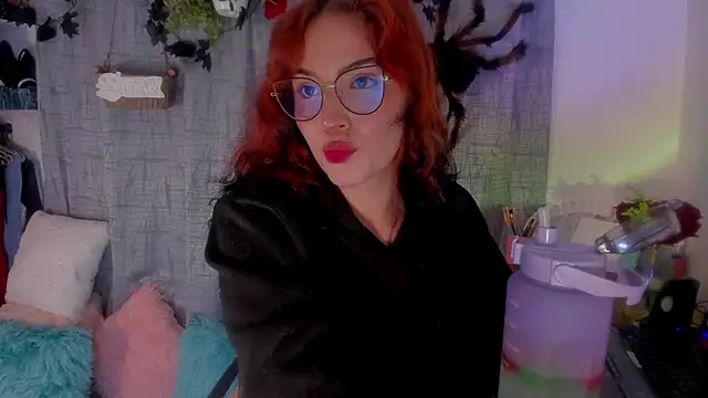 AmaruBloom online show from 10-29-25, 04:11