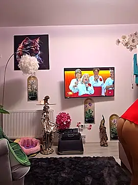 KirraWhite online show from 10-25-25, 05:57