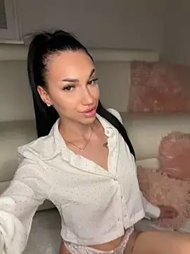 ilariea girl online show from 03-25-26, 09:57