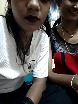 Unique girls90 online show from 10-19-25, 01:58