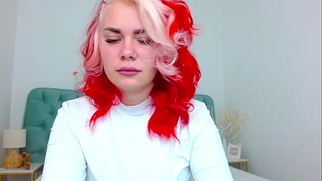 Naughty kittyy1 online show from 10-07-25, 01:34