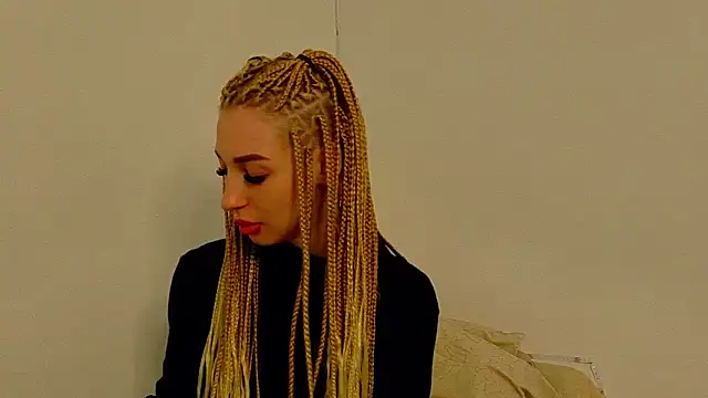 Sia a online show from 12-17-25, 06:29