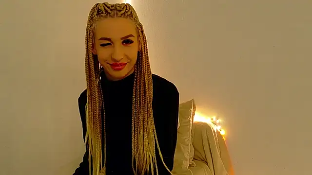 Sia a online show from 12-16-25, 04:50