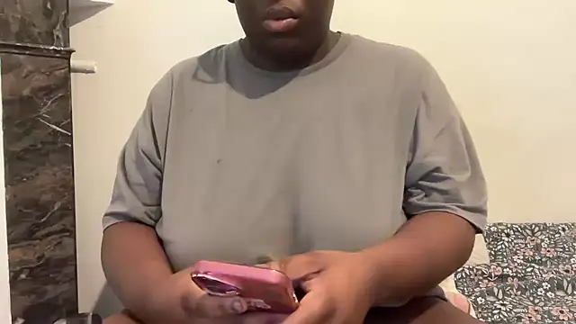 nanaisbackk online show from 11-16-25, 08:08