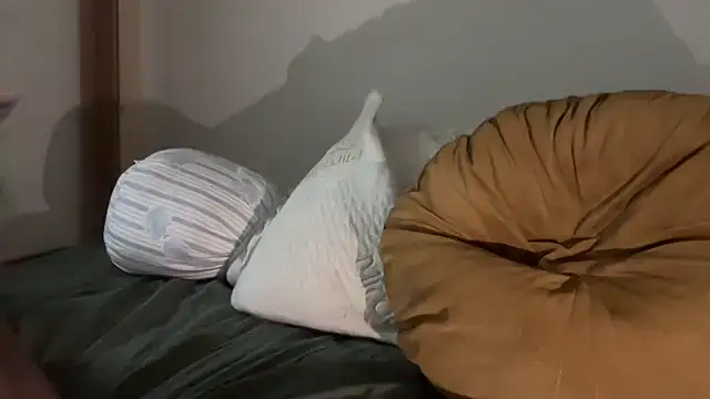 nanaisbackk online show from 10-19-25, 12:30