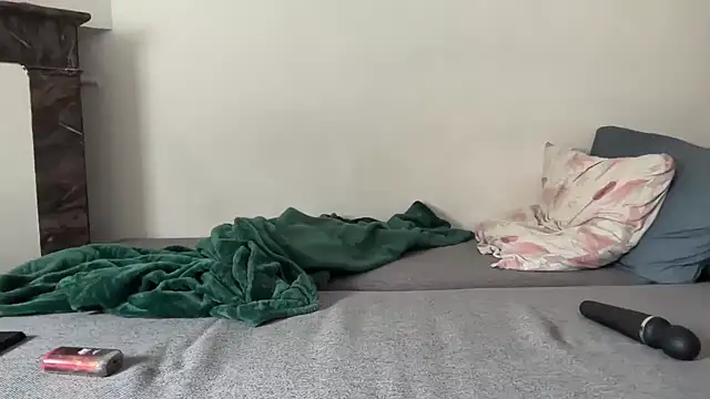 nanaisbackk online show from 03-07-26, 12:10