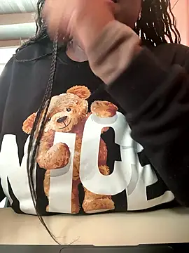 nanaisbackk online show from 01-12-26, 10:55