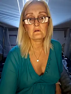 Jenny Blum online show from 10-09-25, 08:15