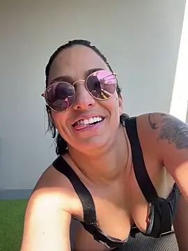 LaPetiteKim online show from 03-17-26, 01:14