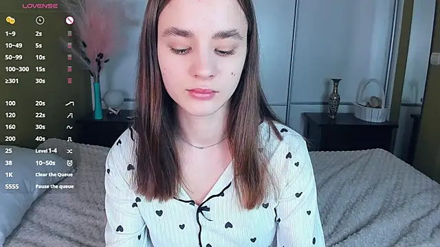 JinnyMcie online show from 03-22-26, 08:16