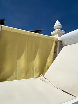 Martyca Beee online show from 04-17-26, 12:19