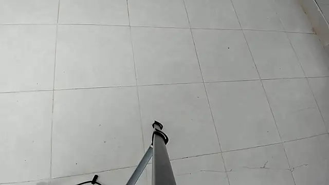 LeaMoreau22 online show from 11-09-25, 11:36