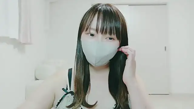 Risa love online show from 10-10-25, 09:54