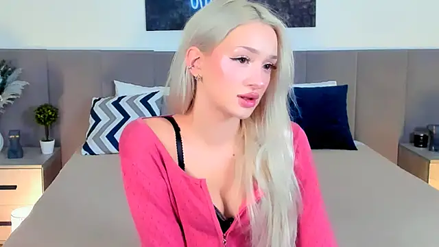 SugarWhisper online show from 12-01-25, 04:41