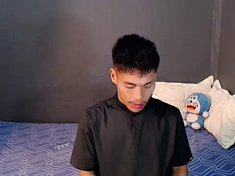 Snapshot of Cute_Lucas chatting on 10-12-25, 12:50 Cute Lucas online show from 10-12-25, 12:50