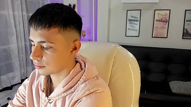 Nyko ds online show from 10-31-25, 04:20