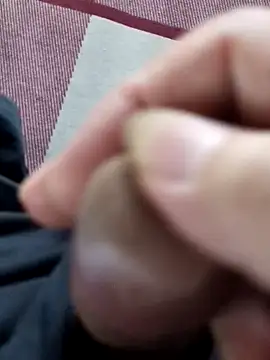 Snapshot of chougegg0214 chatting on 10-08-25, 06:26 chougegg0214 online show from 10-08-25, 06:26