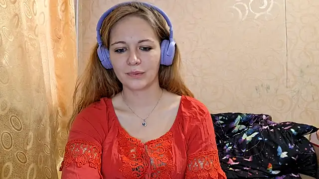 Marry Wild online show from 10-14-25, 06:36