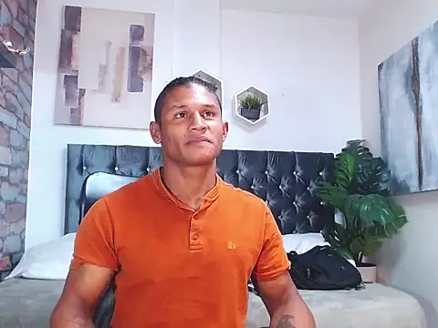 Snapshot of casike1 chatting on 10-05-25, 04:53 casike1 online show from 10-05-25, 04:53