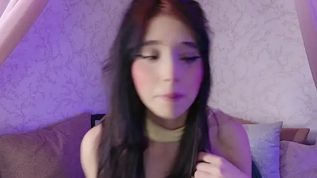 MeganR  online show from 07-08-26, 03:19