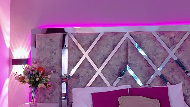 MeganR  online show from 04-14-26, 11:15