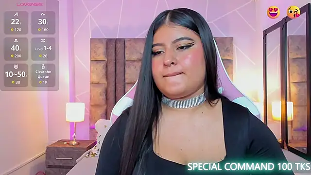 AnnaSwift  online show from 12-17-25, 12:32