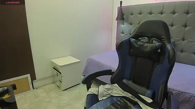 StiwenTwink online show from 03-27-26, 06:09