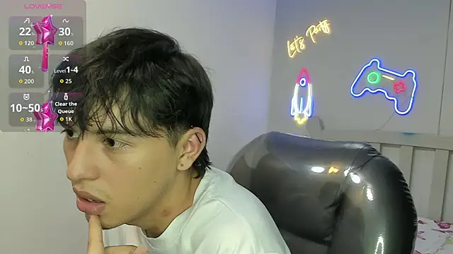 StiwenTwink online show from 01-05-26, 07:28