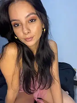 SaraMistick online show from 11-25-25, 10:26