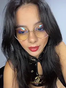 SaraMistick online show from 11-21-25, 10:58